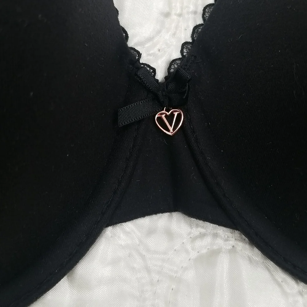 Two 36D Bras - Picture 10 of 13